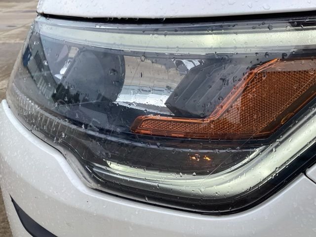 Used 2019 White Platinum Clearcoat Metallic Ford Sport image 5