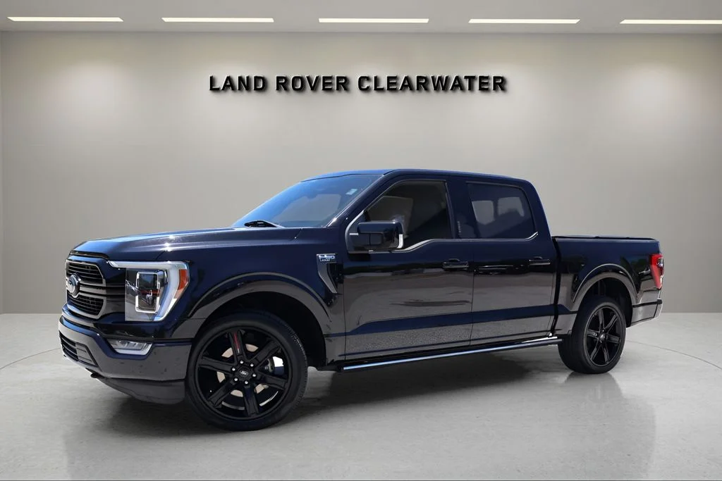 Used 2021 Black Ford Lariat image 1