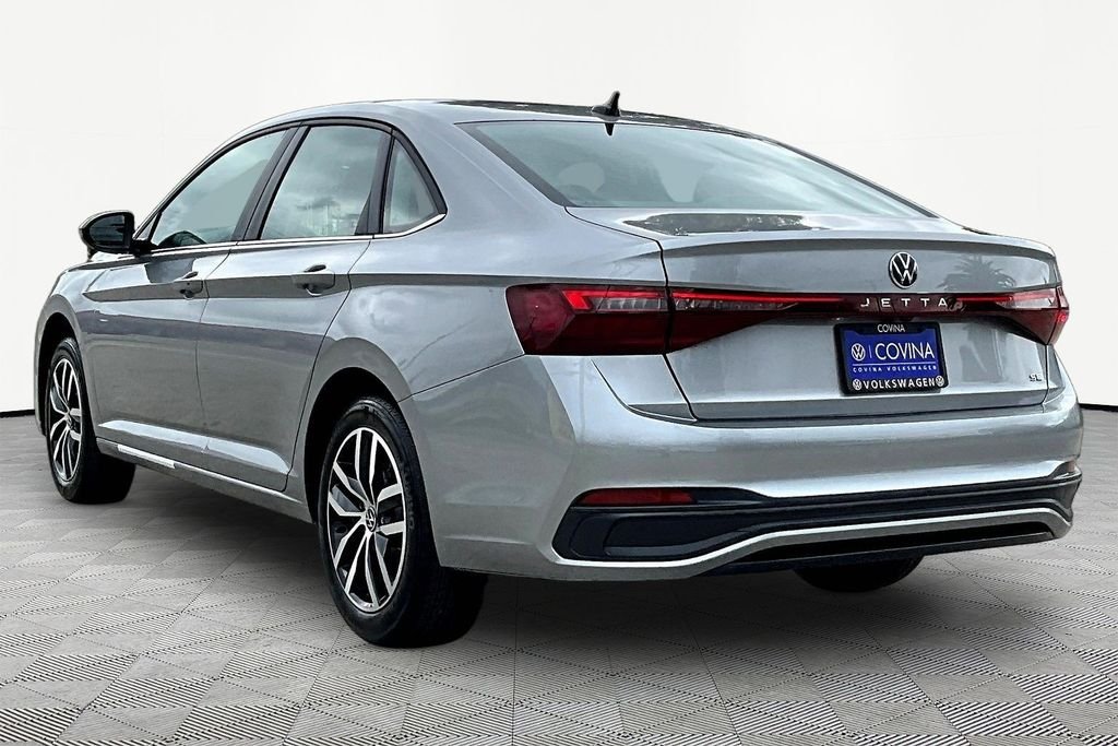 New 2026 Silver Volkswagen 1.5T SE image 4