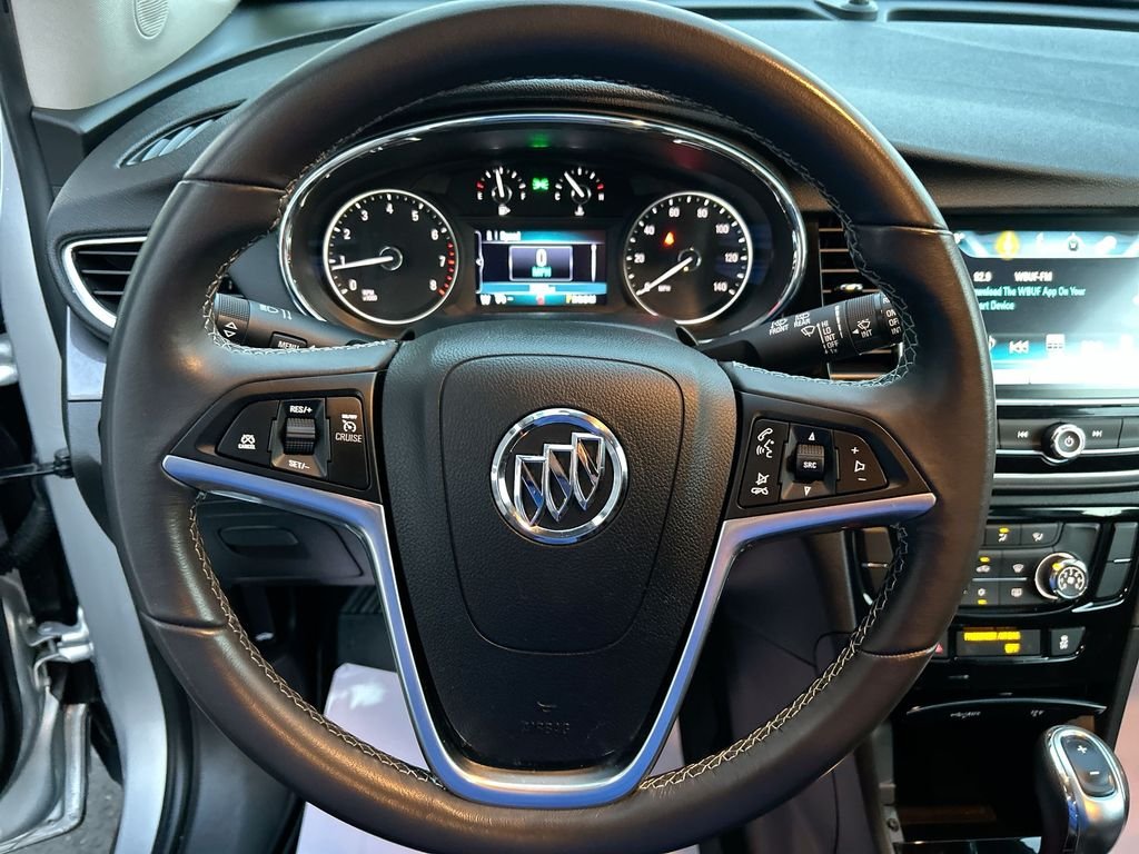 Used 2020 Silver Buick Preferred image 29