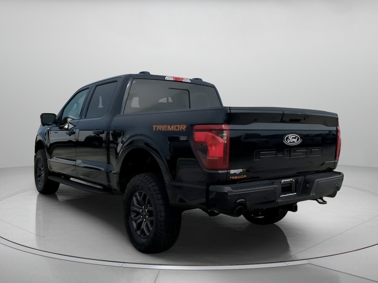New 2026 Agate Black Metallic Ford Tremor® image 18