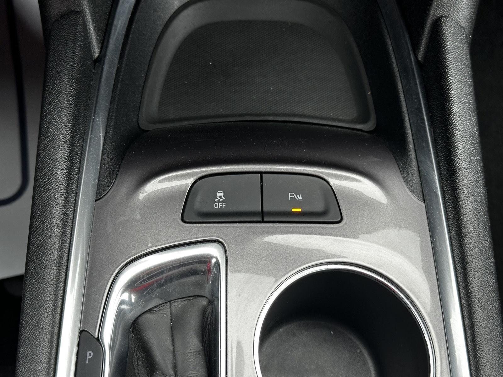 Used 2021 Shadow Gray Metallic Chevrolet LT image 27