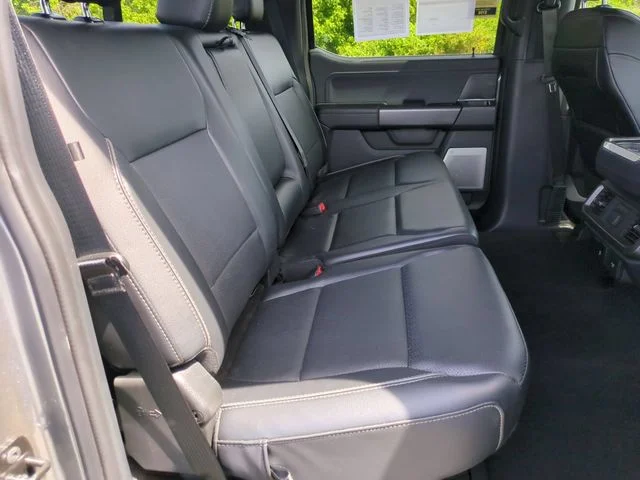 Used 2024 Gray Ford Lariat image 32