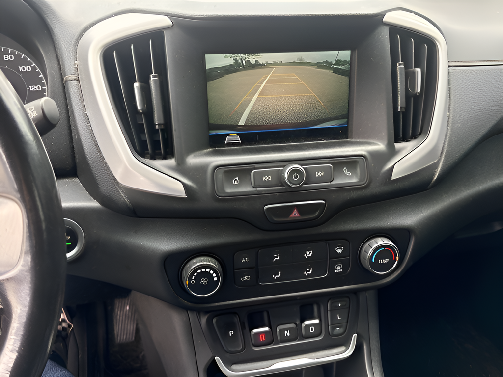Used 2018 Red GMC SLE image 17