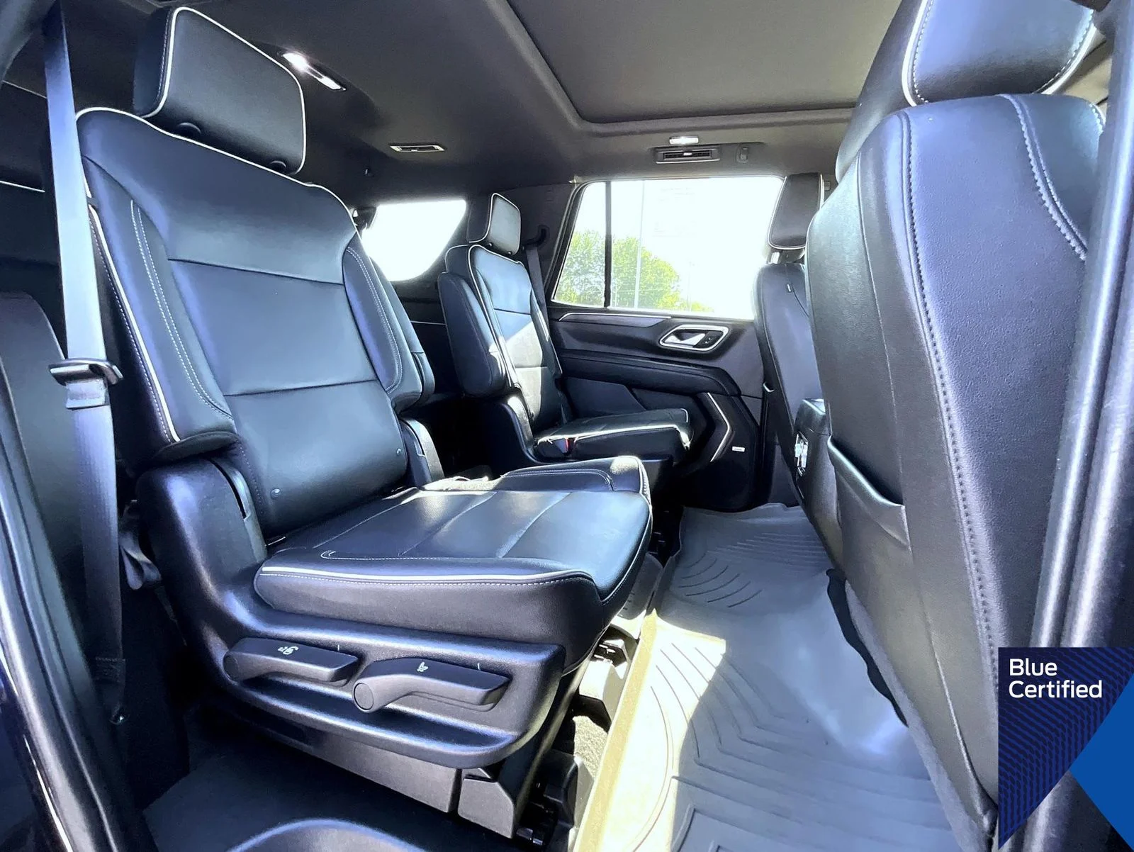 Certified Used 2022 Blue GMC SLT image 19