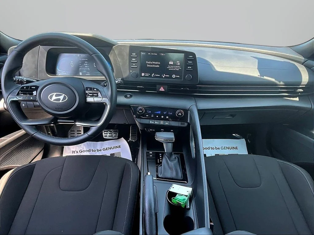 Used 2026 Gray Hyundai SEL Sport image 8