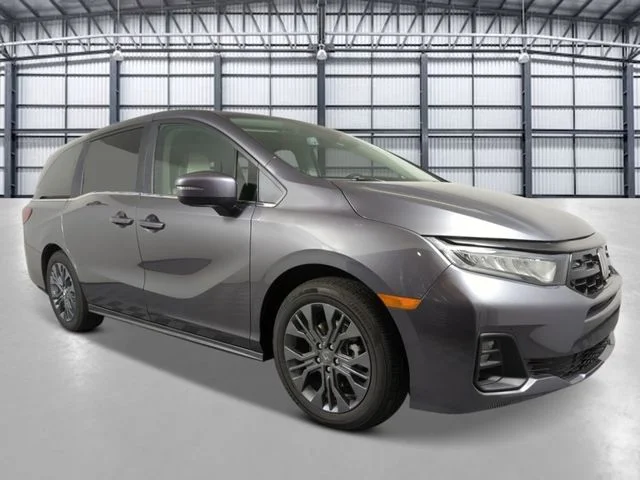 New 2026 Modern Steel Metallic Honda Touring image 5