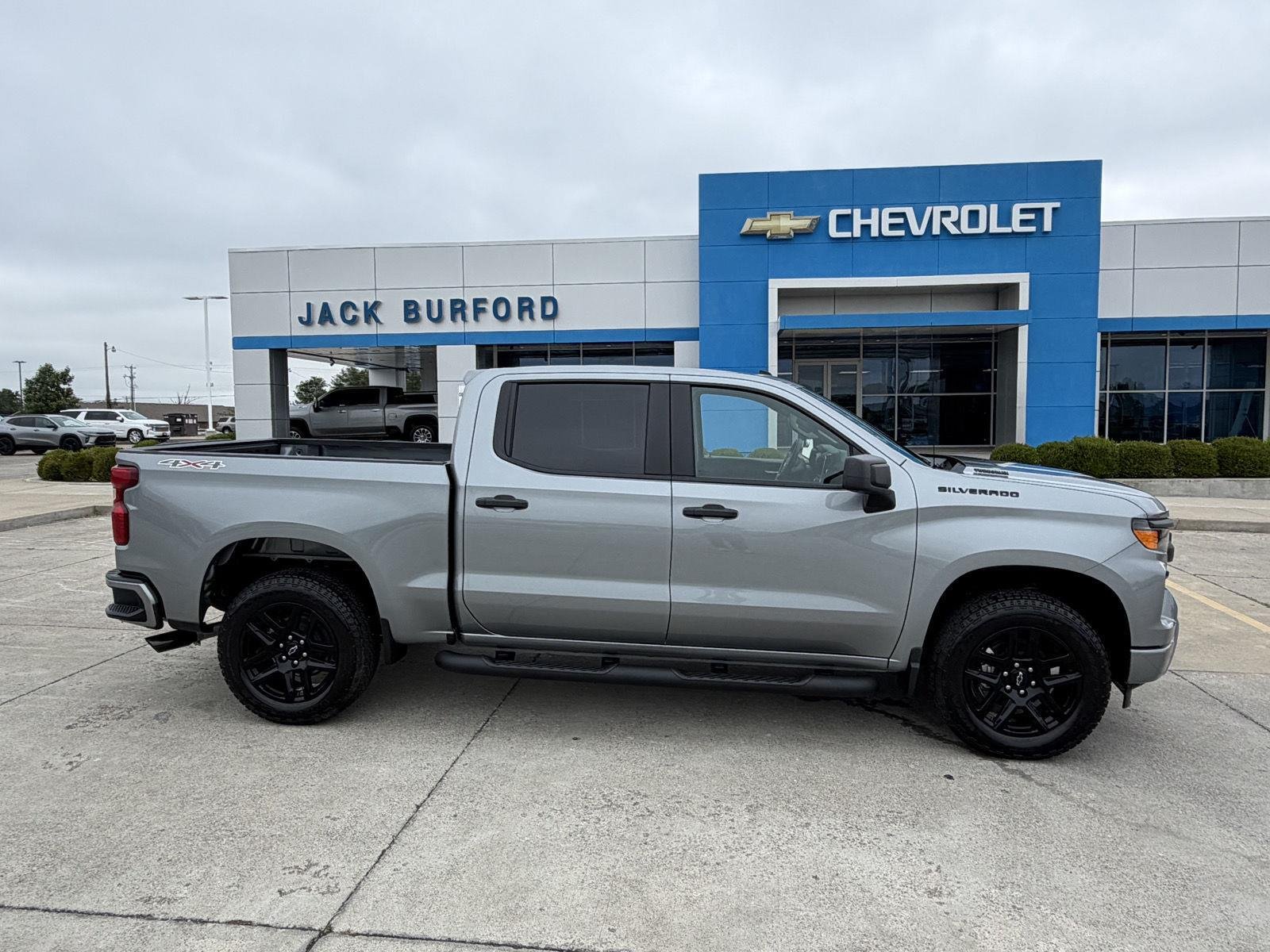 2026 Chevrolet Silverado 1500 Custom - Photo 38