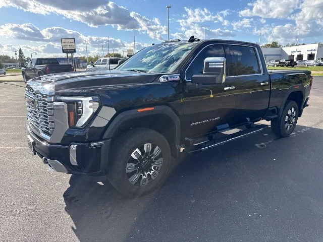 2025 GMC Sierra 3500HD Denali