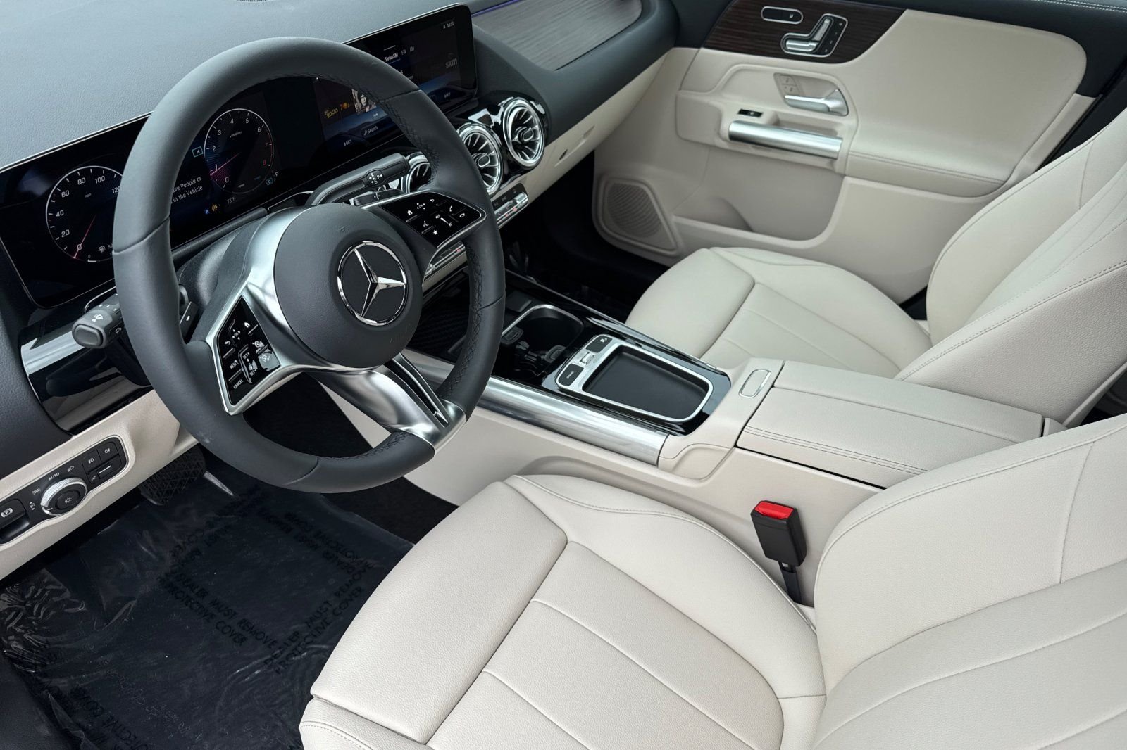 New 2026 Night Black Mercedes-Benz GLA 250 image 14