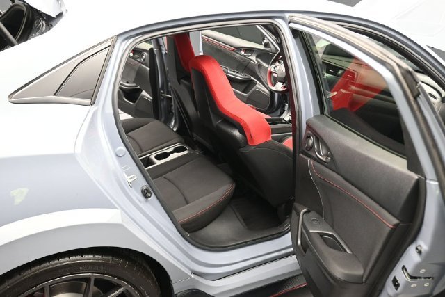 Certified Used 2019 Sonic Gray Pearl Honda Touring image 18