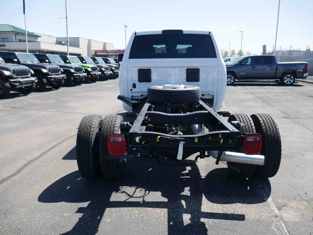 New 2026 Bright White Clearcoat RAM TRADESMAN image 10