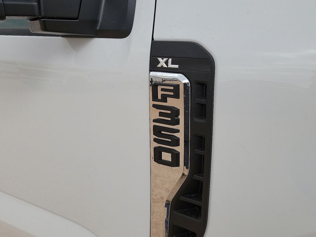 New 2026 White Ford XL image 13
