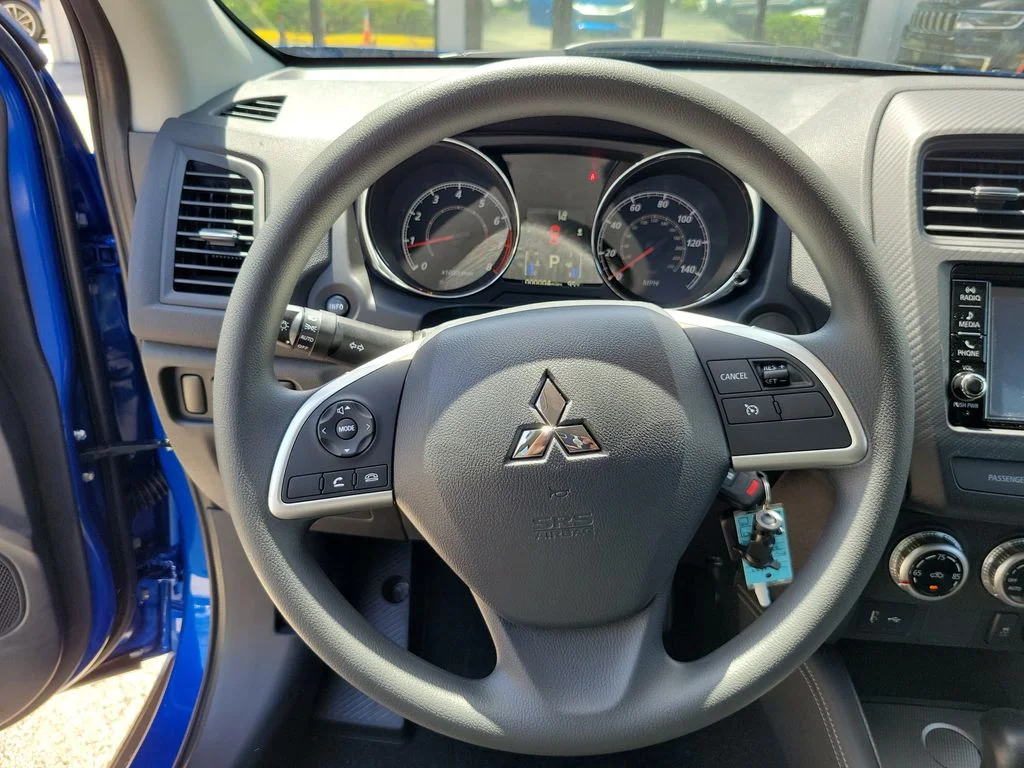 New 2027 OCTANE BLUE METALLIC Mitsubishi 2.0 S 2WD image 26
