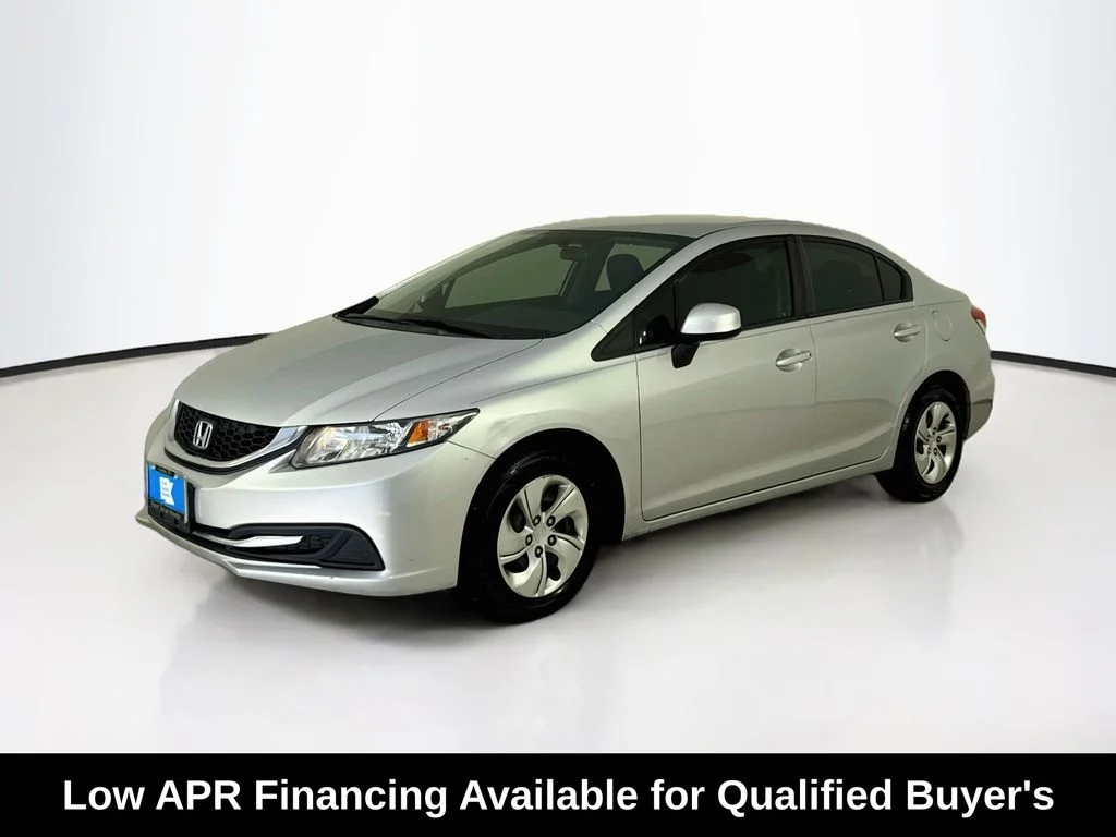 Used 2013 Silver Honda LX image 3