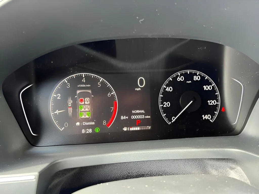 Used 2025 Modern Steel Metallic Honda EX-L image 16
