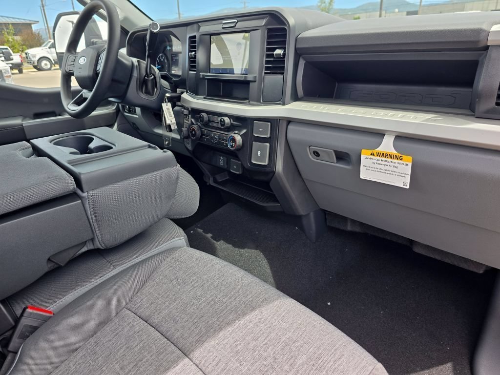 New 2026 Oxford White Ford XL/STX image 28
