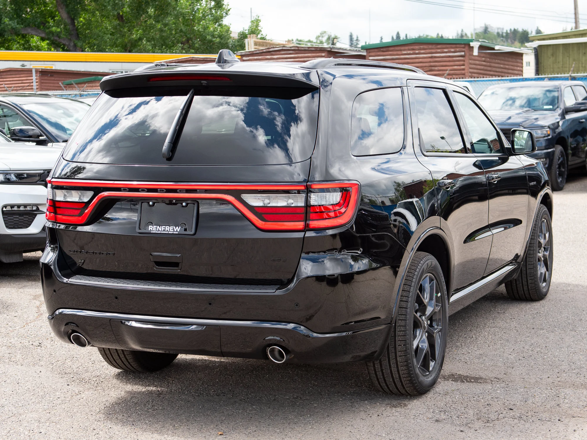New 2026 Black Dodge GT Premium* HEMI V8 AWD image 5