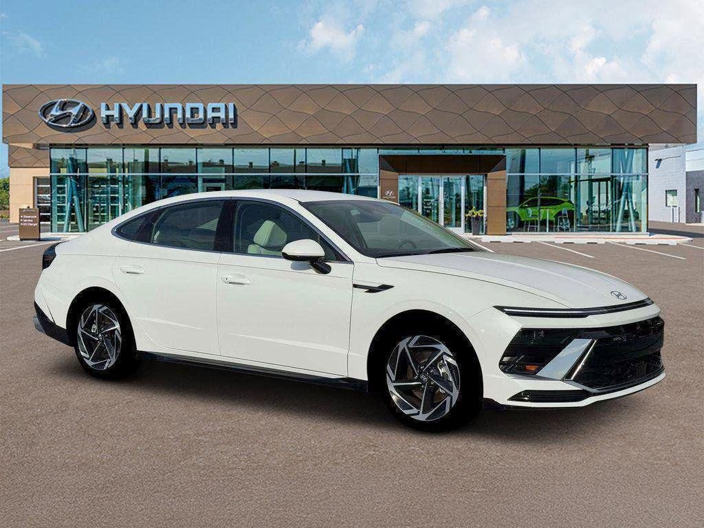 New 2026 White Hyundai SEL Sport image 10