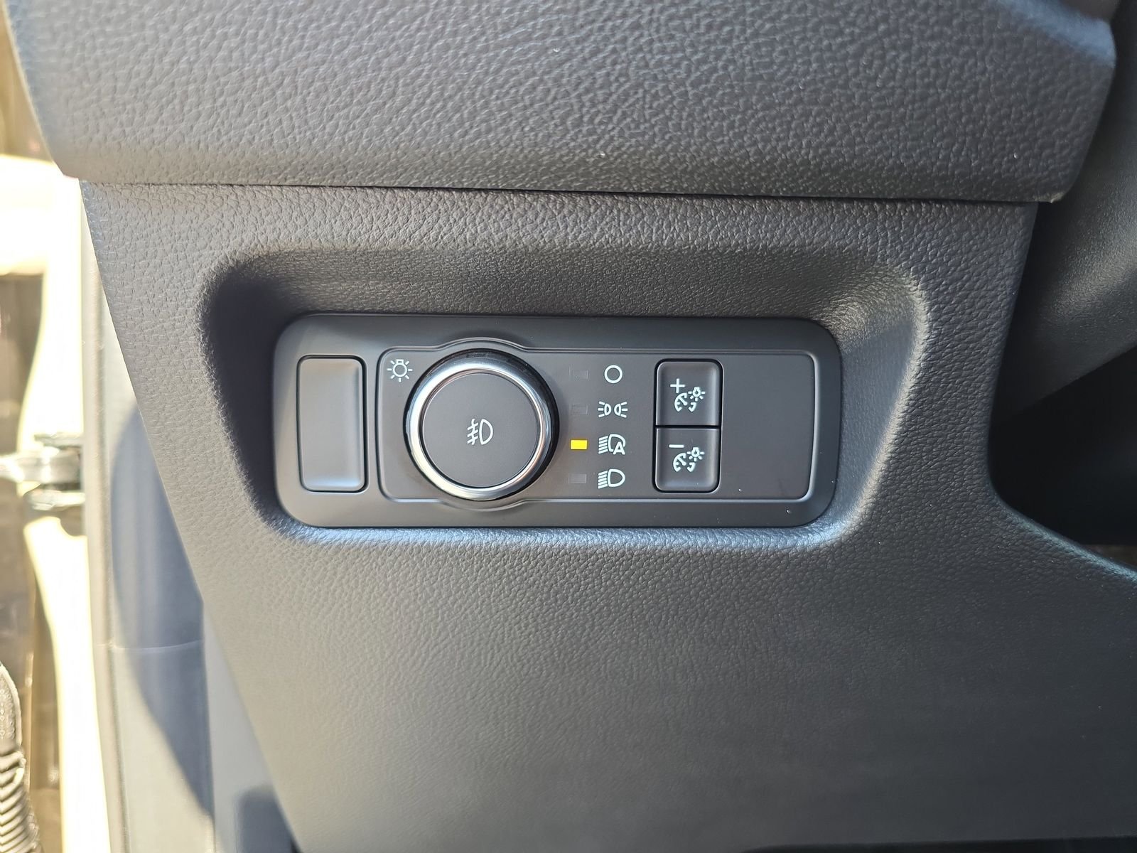 New 2025 Marsh Gray Ford XL image 19