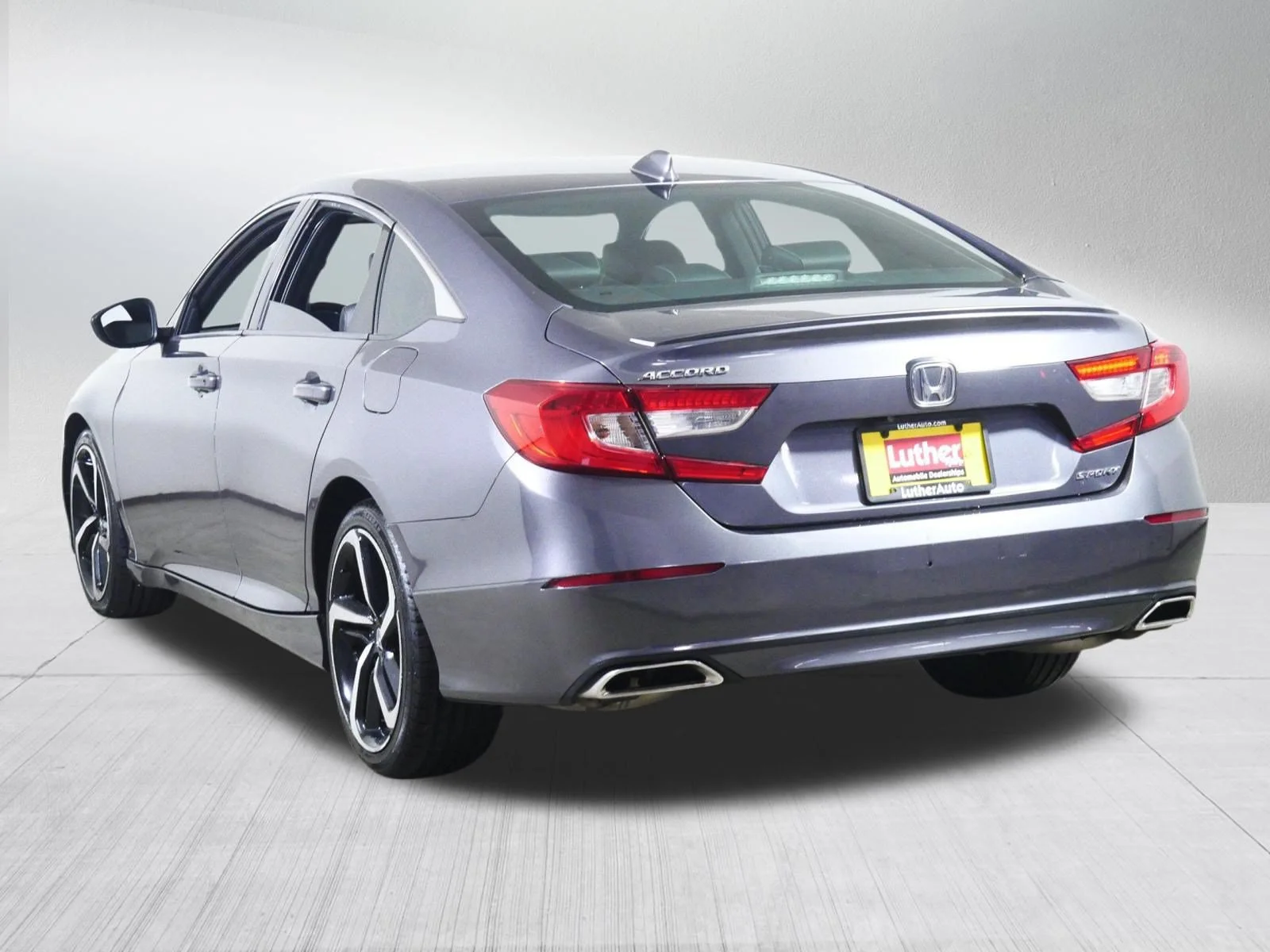 Used 2018 Modern Steel Metallic Honda Sport 1.5T image 5