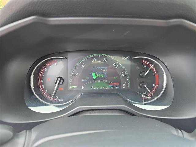 Certified Used 2025 RED MC. Toyota XLE image 22