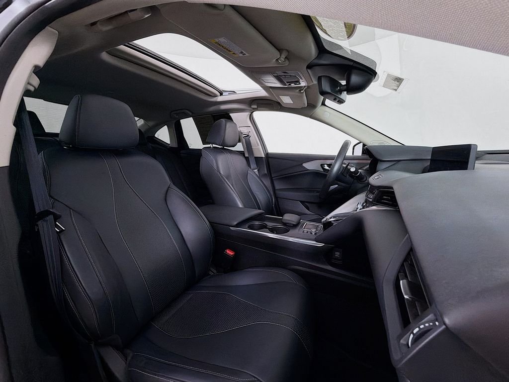 Used 2022 Lunar Silver Metallic Acura w/Technology Package image 29