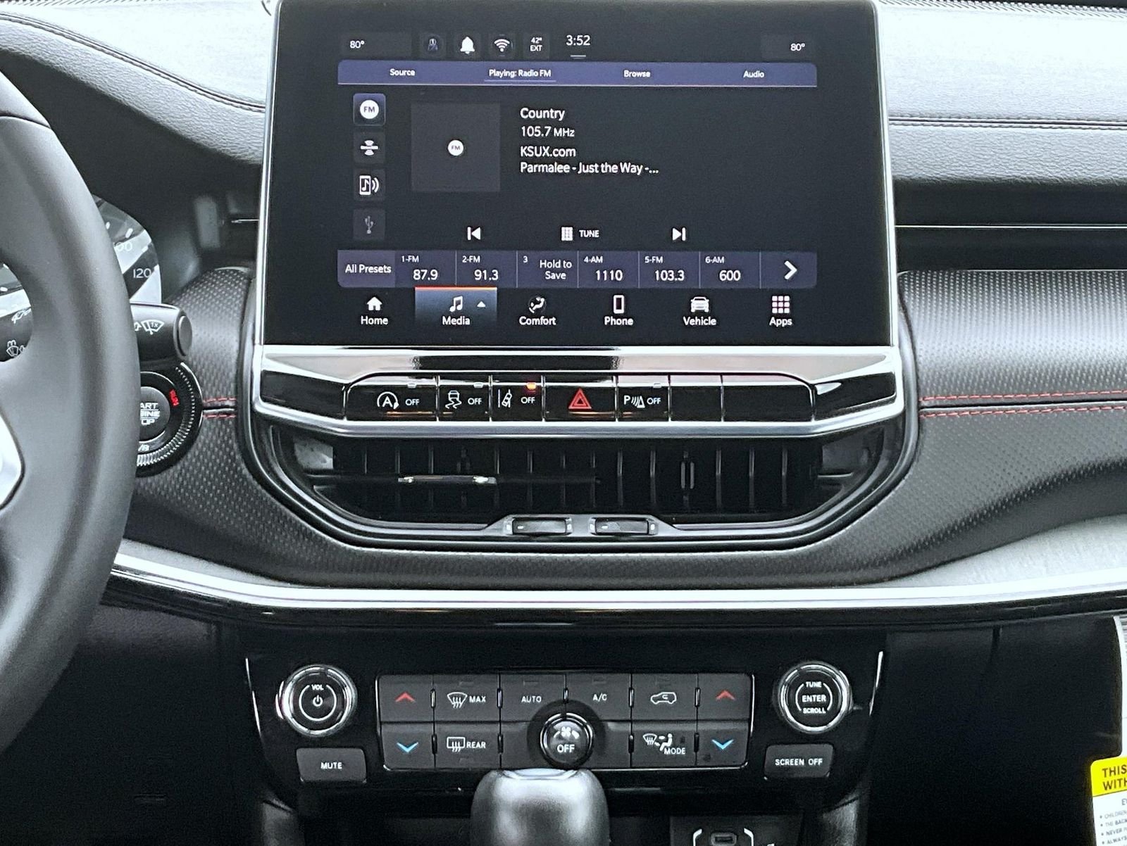 Used 2025 Silver Jeep Trailhawk image 14