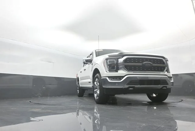 Certified Used 2023 White Metallic Ford King Ranch image 34