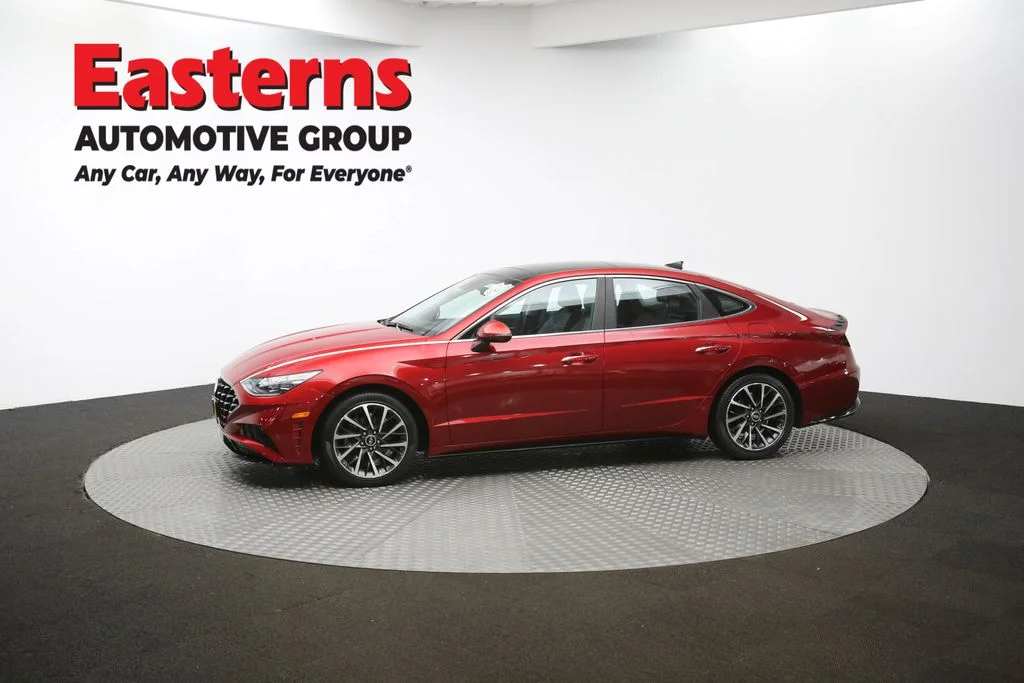 Used 2023 Red Hyundai Limited image 56
