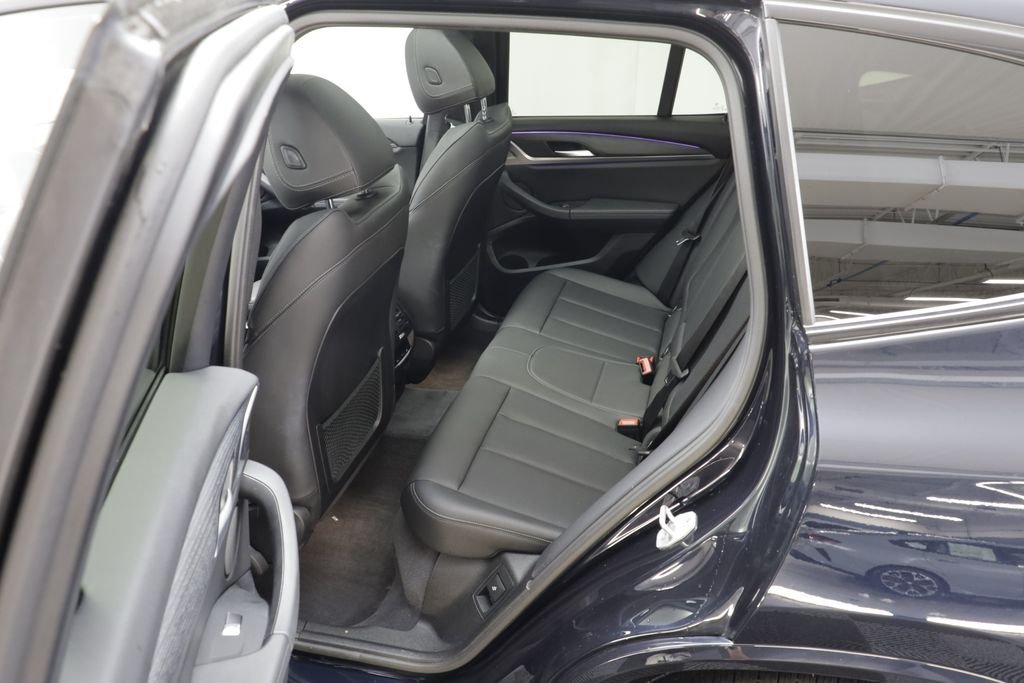 Certified Used 2024 Carbon Black Metallic BMW xDrive30i image 16