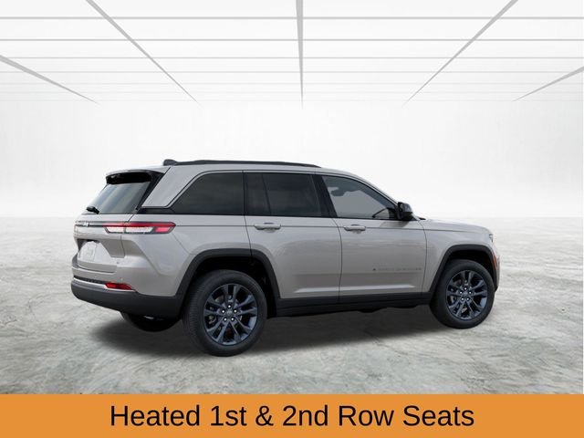 New 2026 Silver Zynith Exterior Paint Jeep  image 5