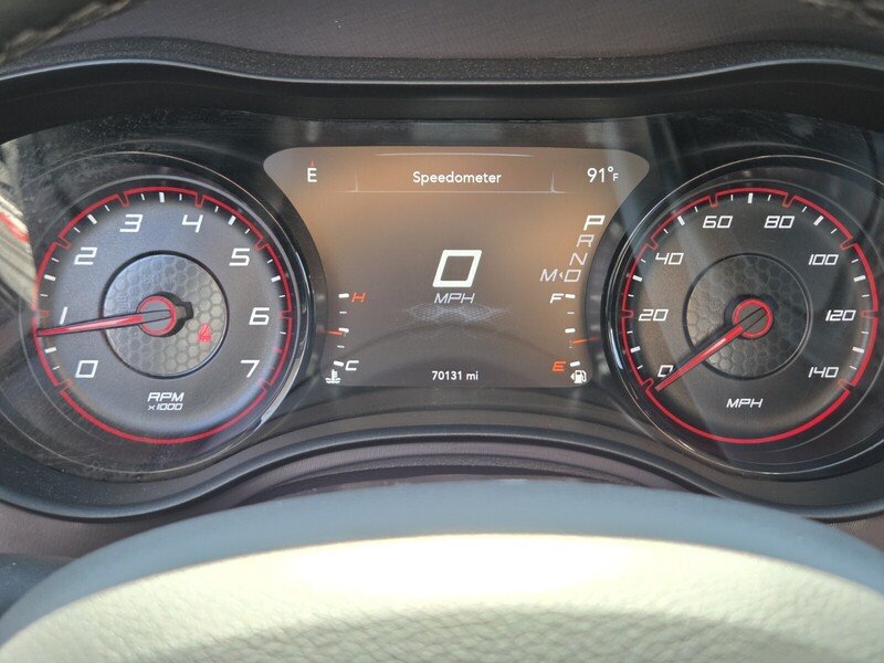 Used 2022 Gray Dodge SXT image 29