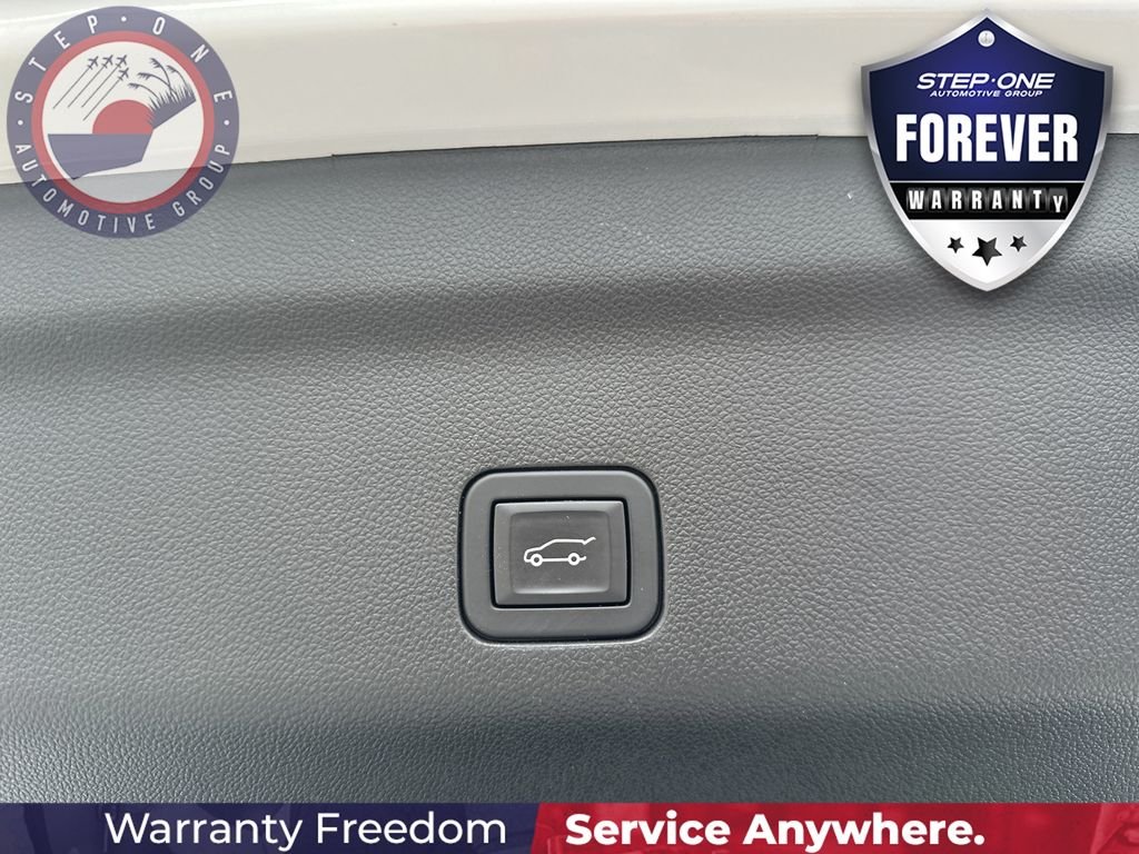 Used 2024 Beige Chevrolet High Country image 35