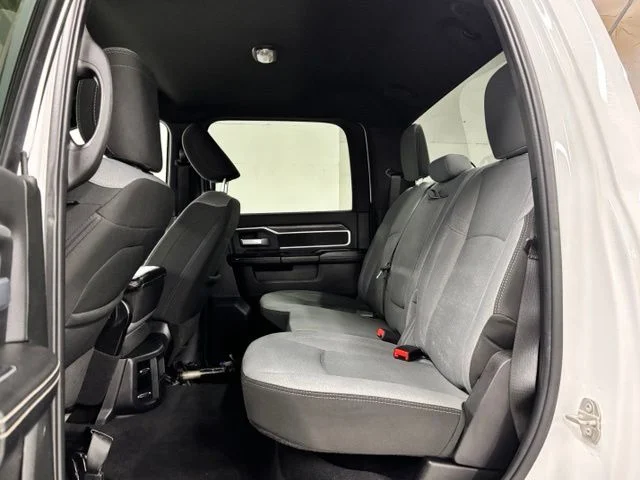 Used 2024 White Ram Big Horn image 20