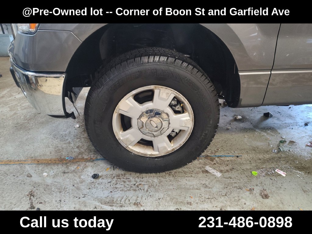 Used 2013 Gray Ford XLT image 11