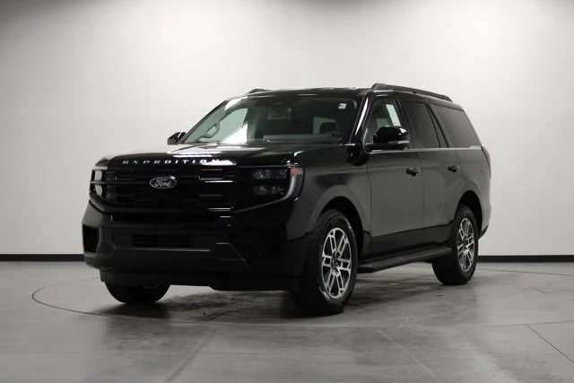 New 2026 Agate Black Metallic Ford Active image 32
