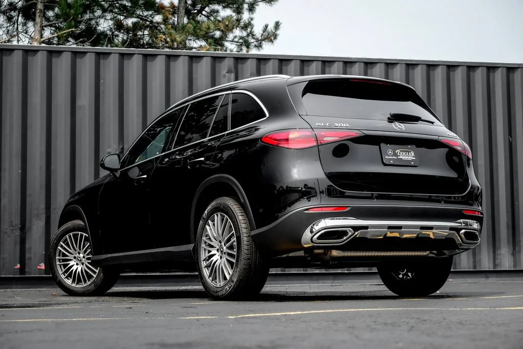 New 2026 Black Mercedes-Benz GLC 300 image 36