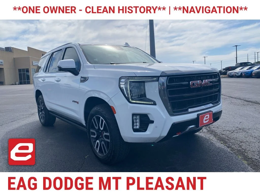 Used 2024 White GMC AT4 image 1