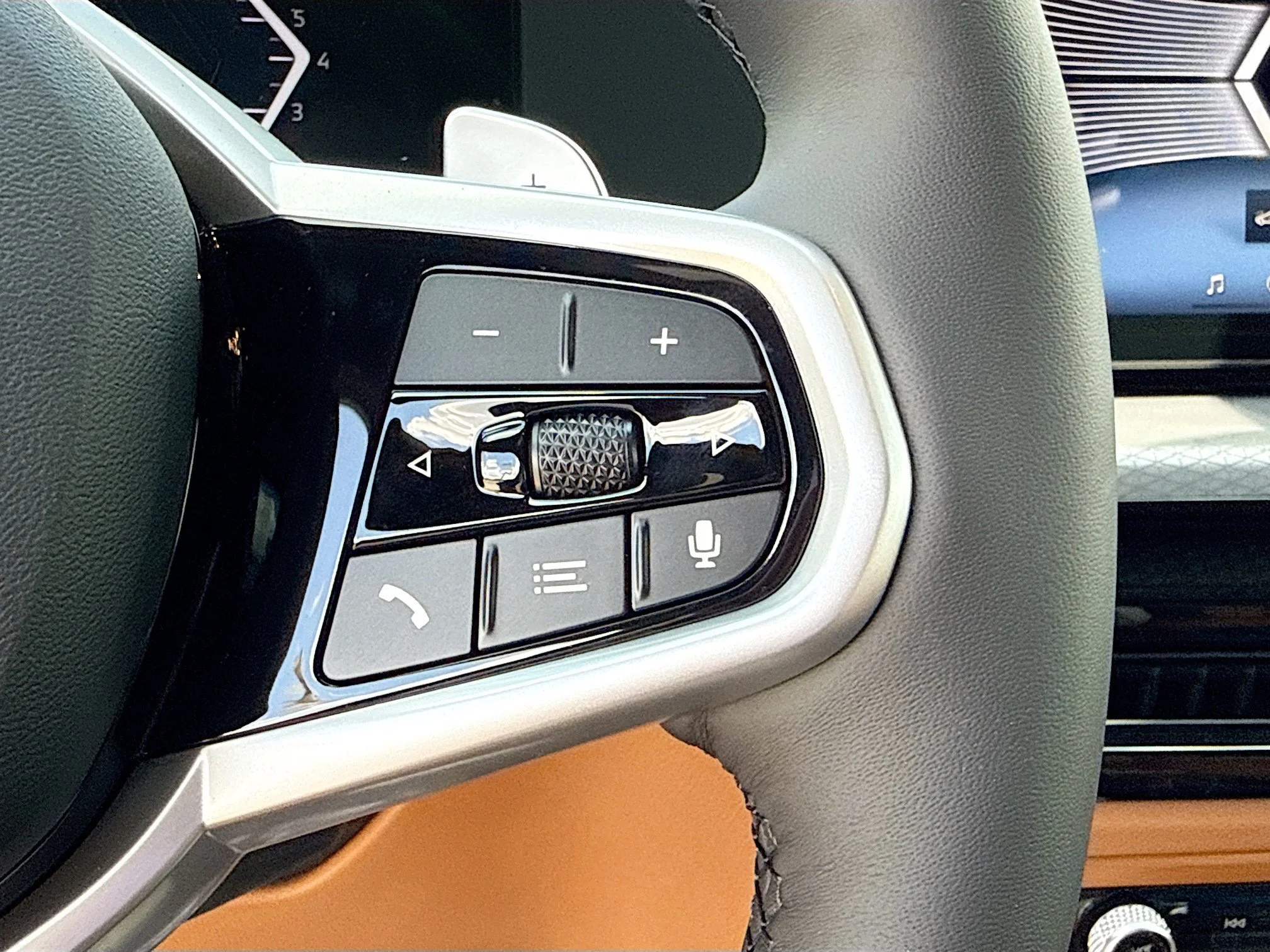 New 2026 Black Sapphire Metallic BMW 430i image 39
