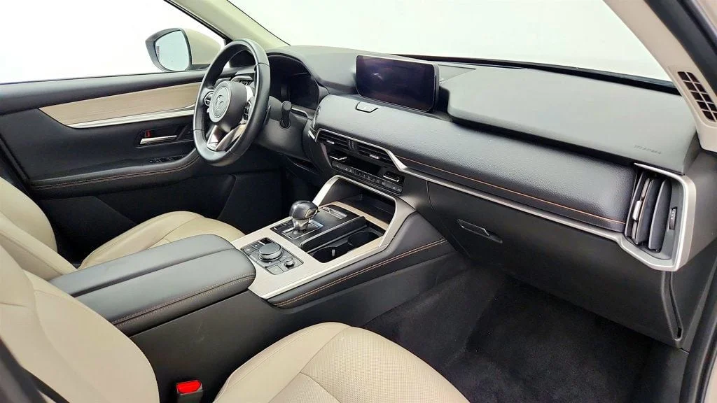 Used 2024 Platinum Quartz Mazda Preferred AWD image 26