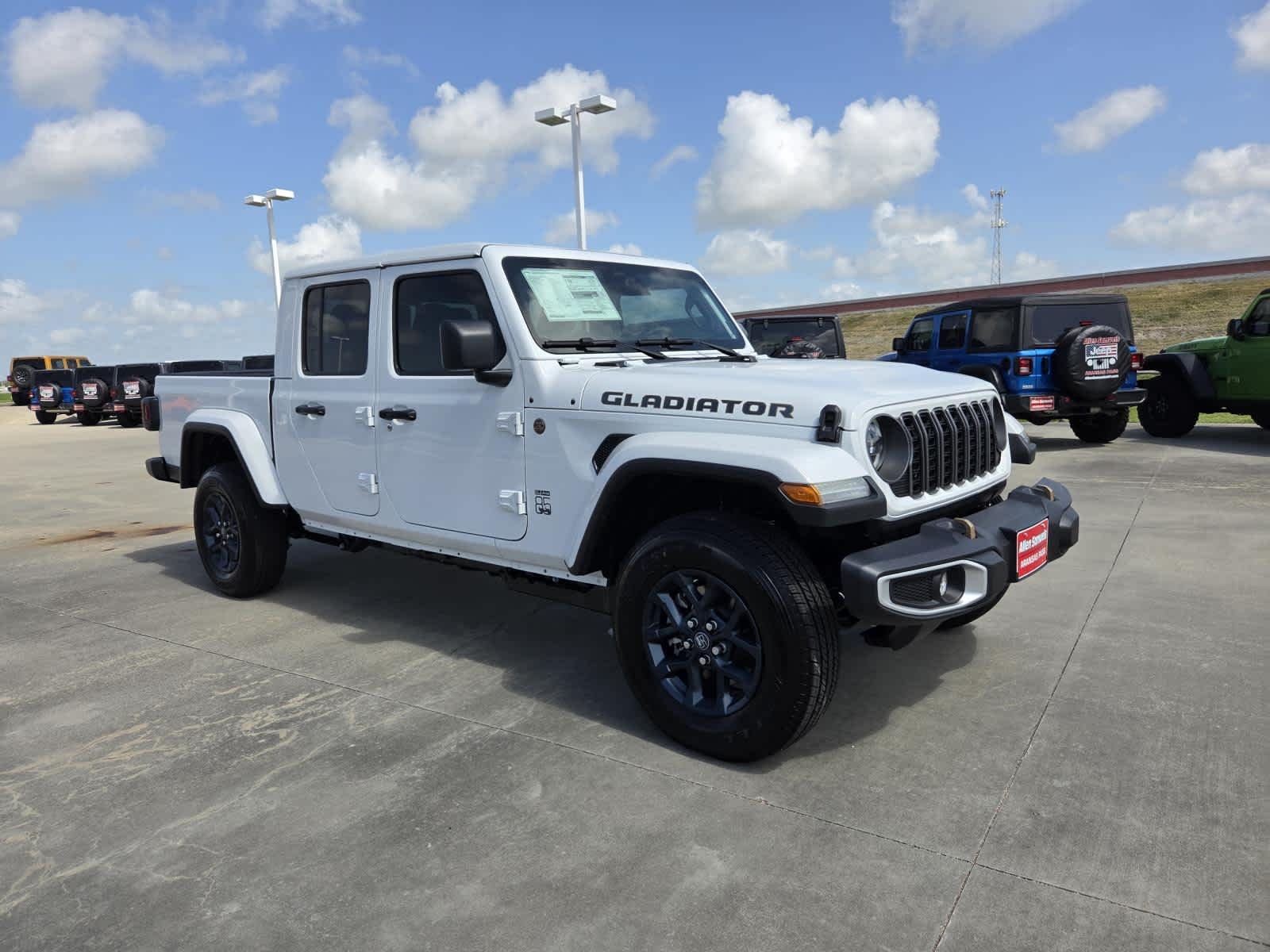 New 2026 Bright White Clear-Coat Exterior Paint Jeep 85th Anniversary Edition image 7