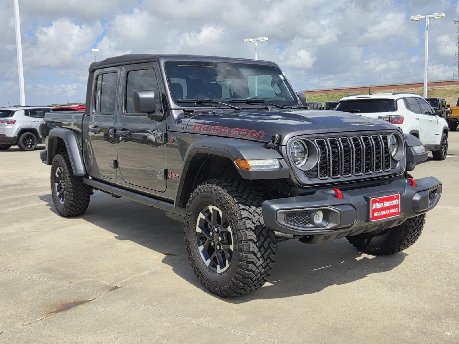 New 2026 Granite Crystal Metallic Clearcoat Jeep Rubicon image 7