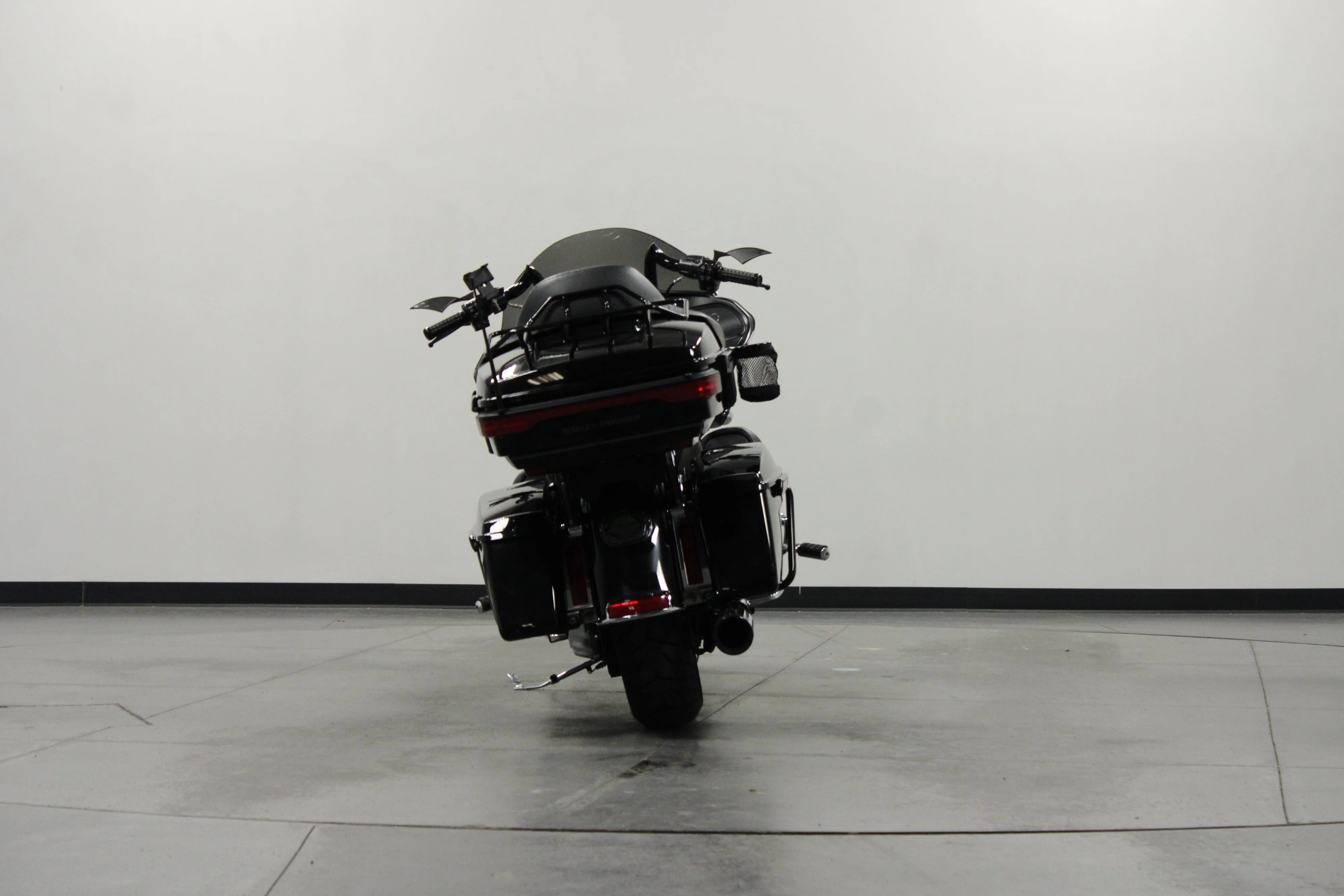 Used 2016 Black Harley-Davidson  image 5