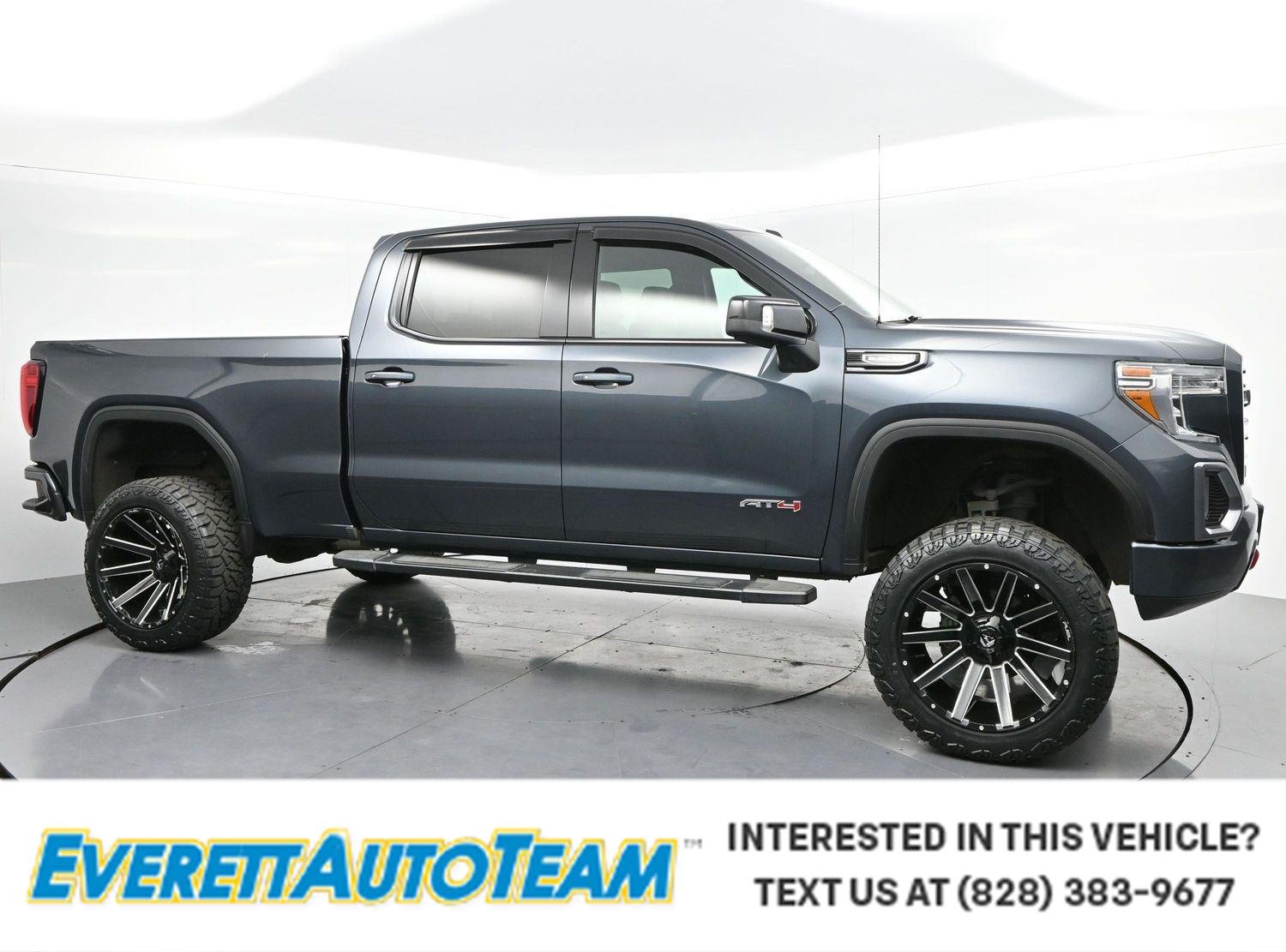 2019 GMC Sierra 4WD Crew Cab Standard Box AT4's photo