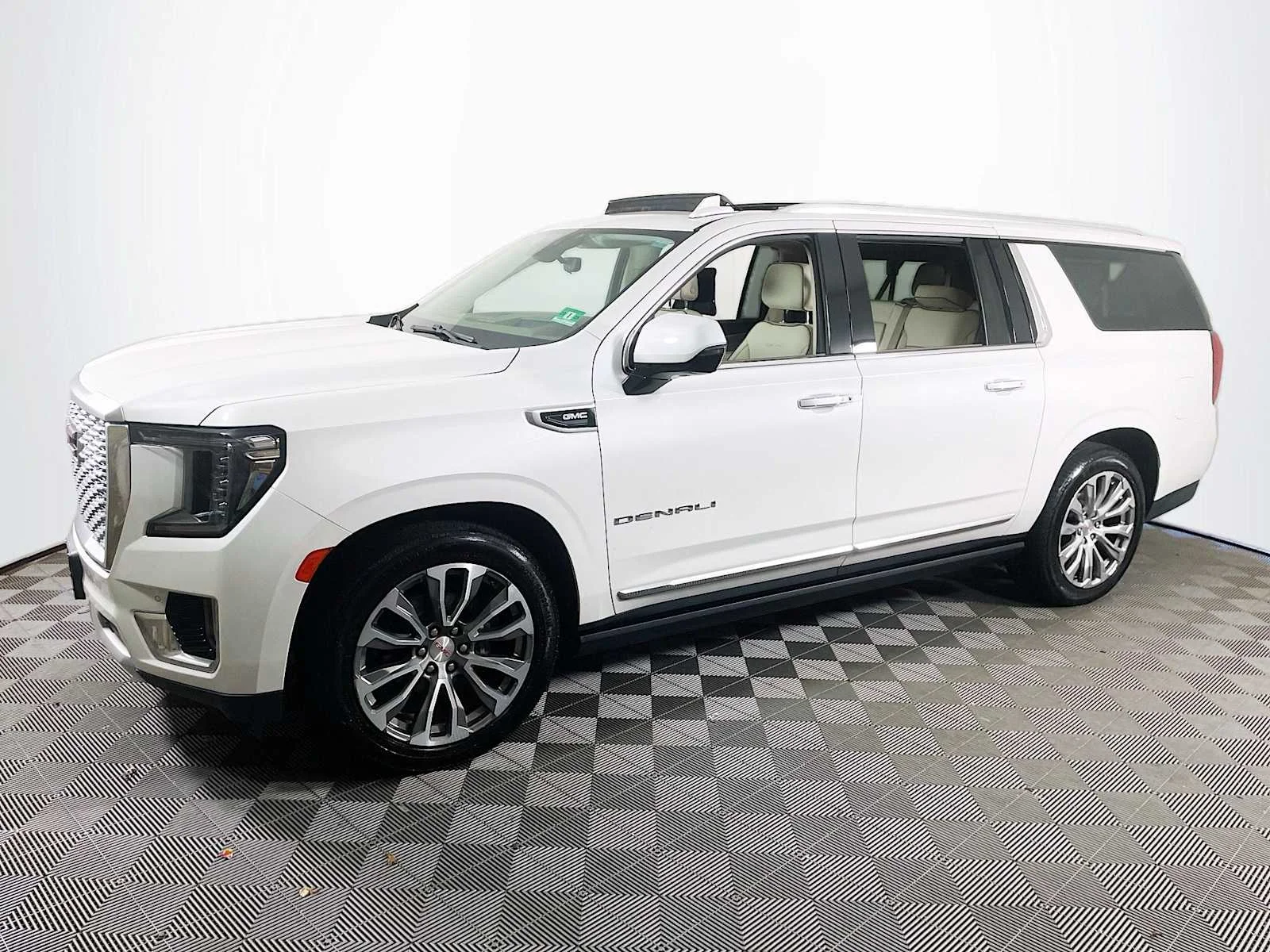 2021 GMC Yukon Denali Denali