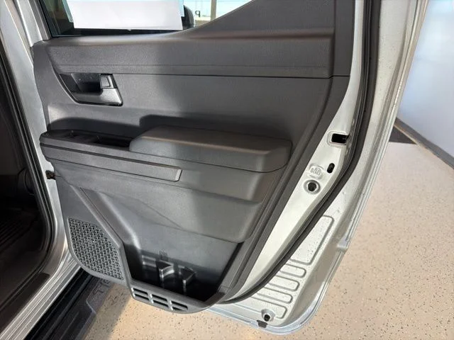 2026 Toyota Tacoma SR5 - Photo 42