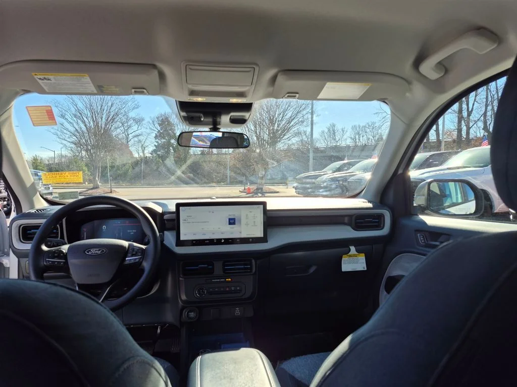 Used 2025 White Ford XLT image 12