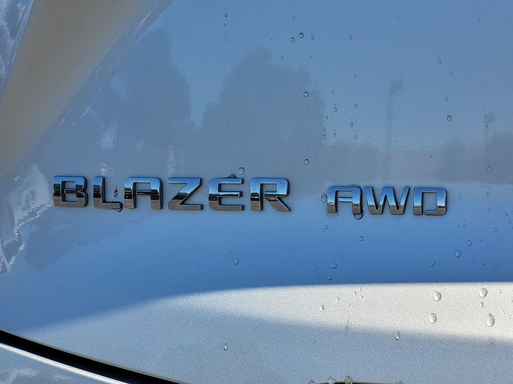 Used 2021 Silver Chevrolet LT image 11