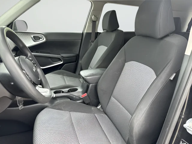 Used 2022 Black Kia LX image 22